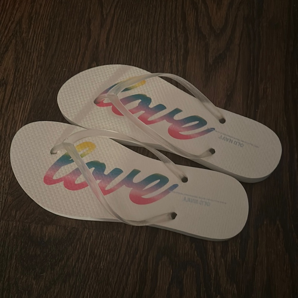 Women’s “Love” Flip Flops (Old Navy)